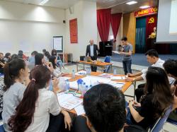 Tư duy đổi mới vượt giới hạn trong PVKH - Jetstar (07.09.2016)